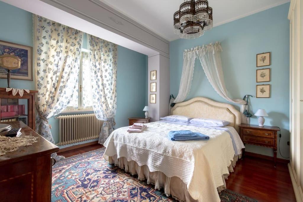 Le Bouganville Apartment Desenzano del Garda Esterno foto