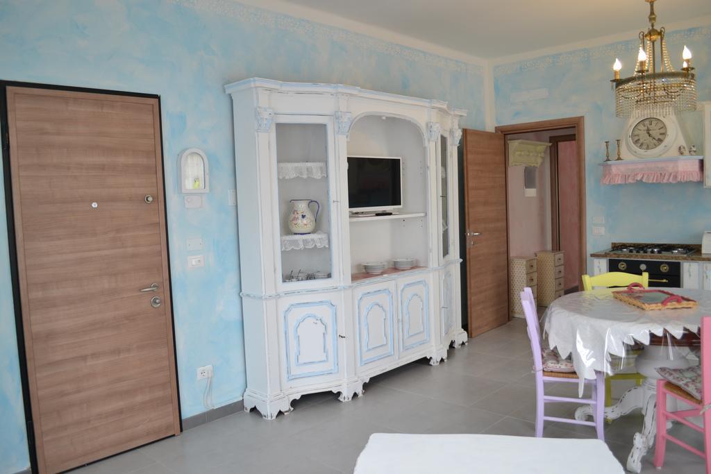 Le Bouganville Apartment Desenzano del Garda Esterno foto