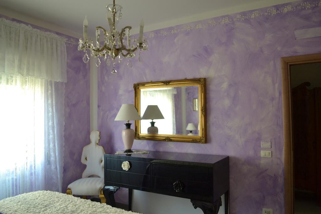 Le Bouganville Apartment Desenzano del Garda Esterno foto