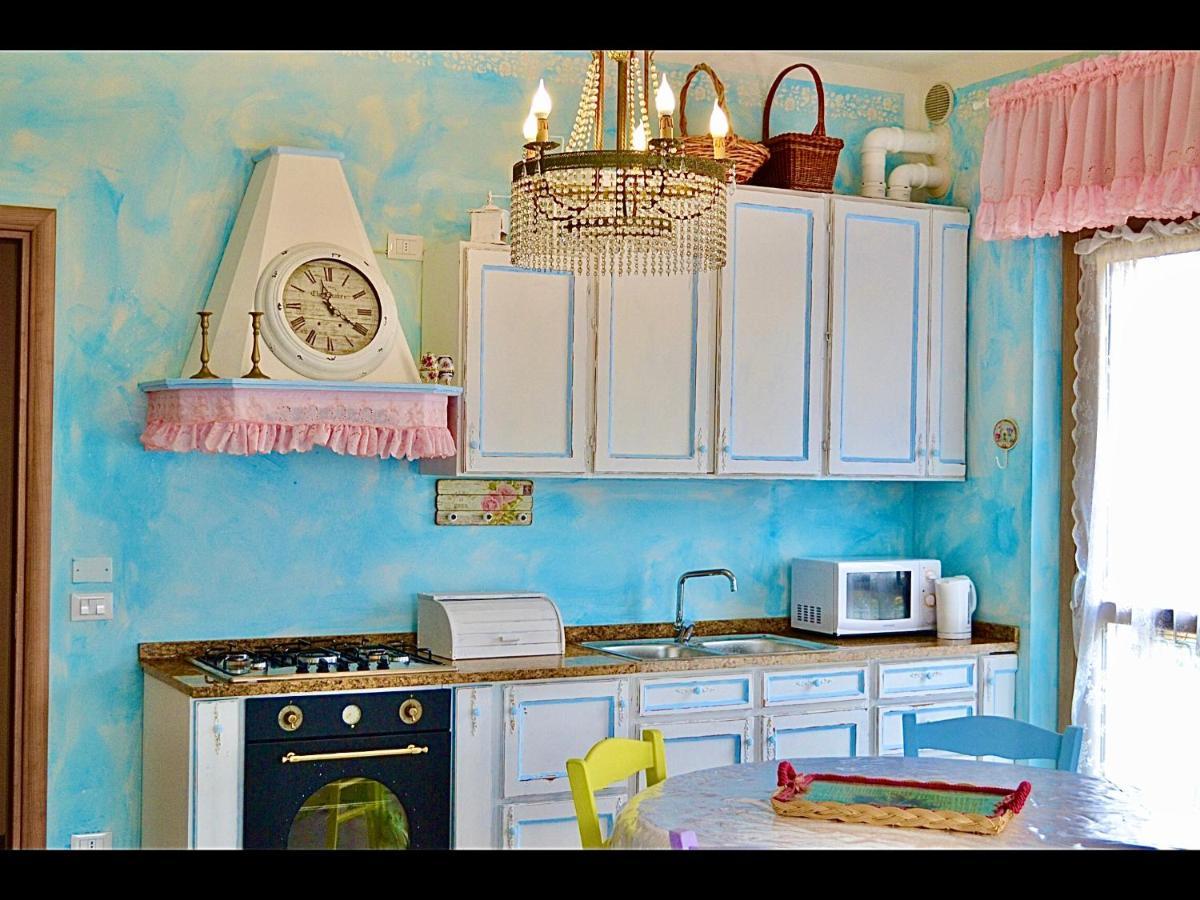 Le Bouganville Apartment Desenzano del Garda Esterno foto